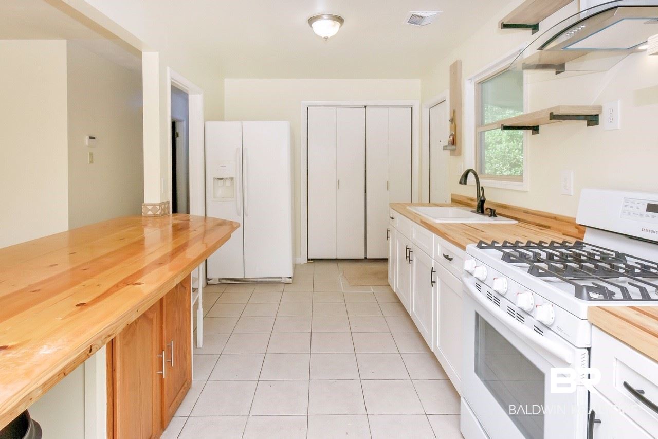 4204 Cottage Hill Road Mobile, AL 36609 - Photo 15 of 34