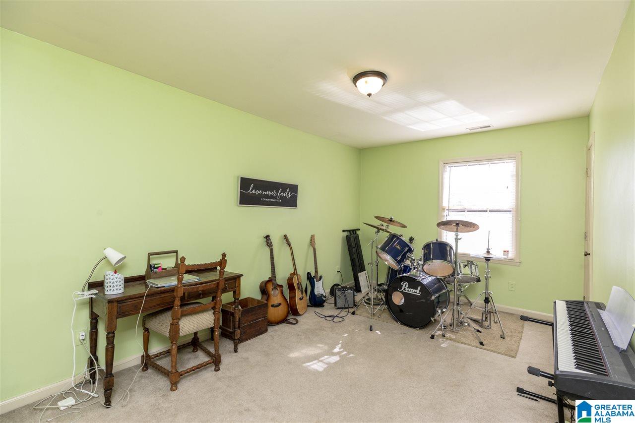 2621 Southminster Road Birmingham, AL 35243 - Photo 31 of 40