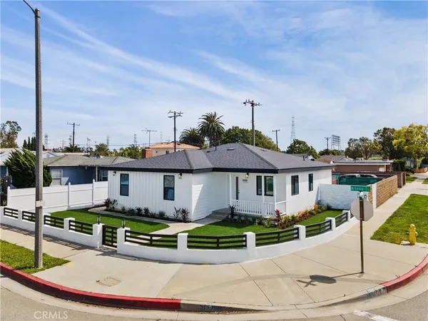 $1,891,100 | 3778-3780 Artesia Boulevard, Torrance, CA 90504