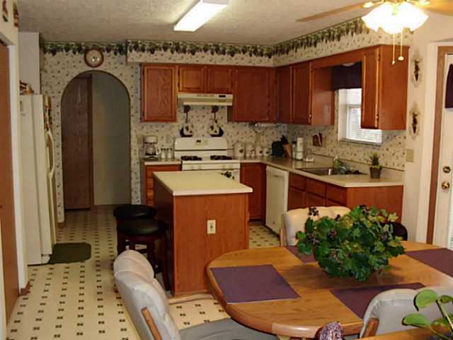 3307 Retriever Road Columbus, OH 43232 - Photo 4 of 18 Gallery Image 4