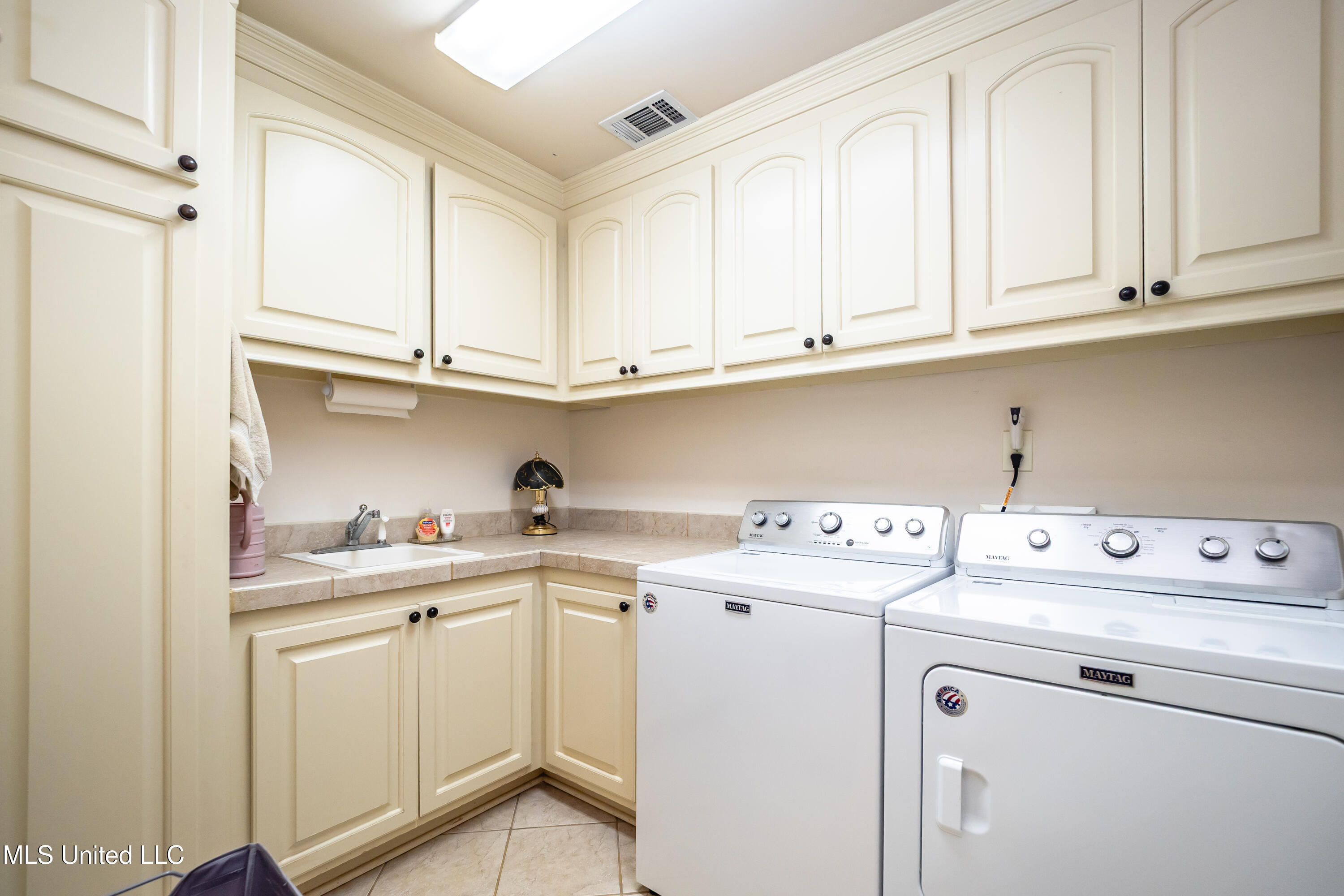 704 Tortoise Ridge Brandon, MS 39047 - Photo 18 of 40 P6040057