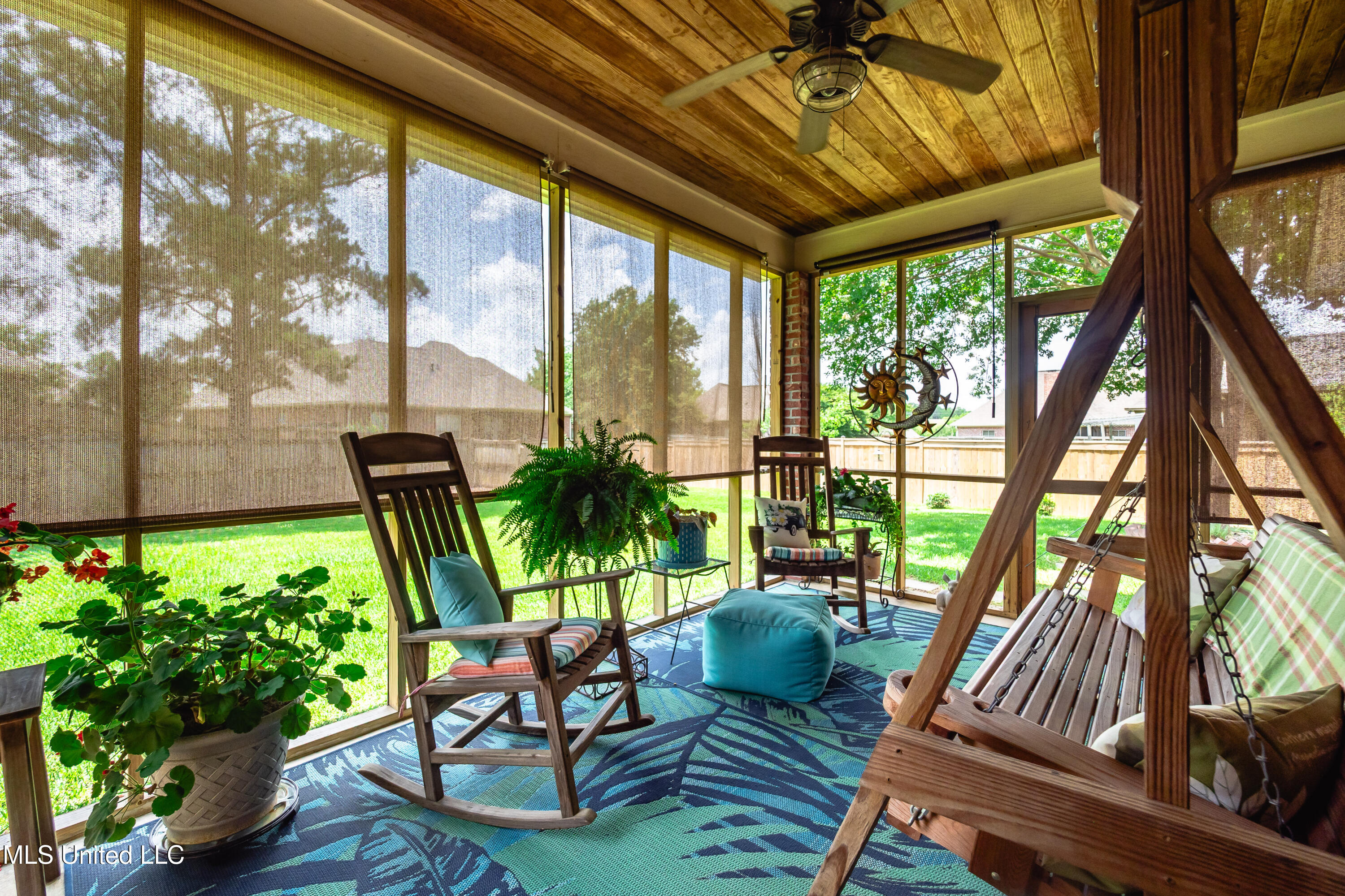 704 Tortoise Ridge Brandon, MS 39047 - Photo 35 of 40 P6040071