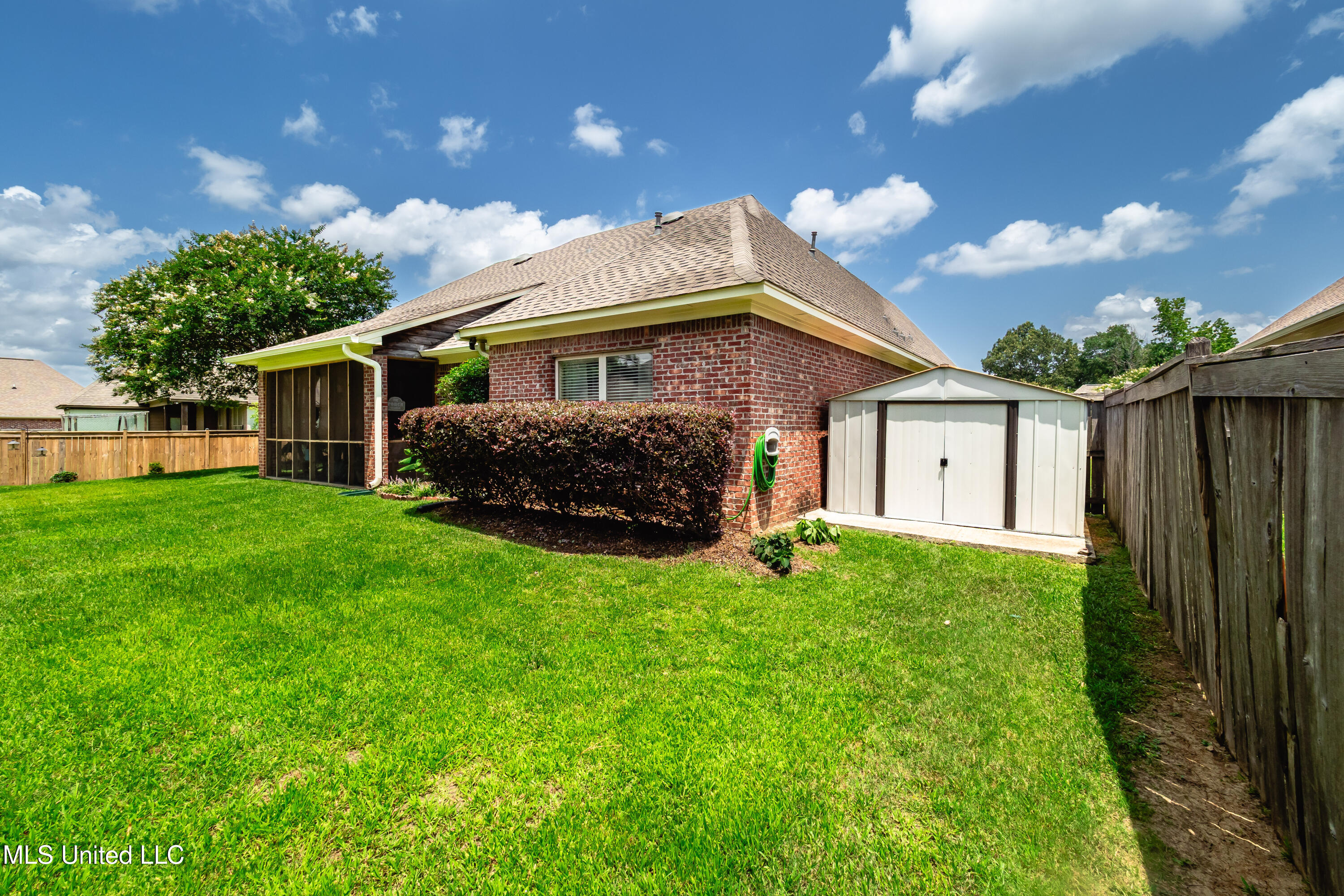704 Tortoise Ridge Brandon, MS 39047 - Photo 39 of 40 P6040076
