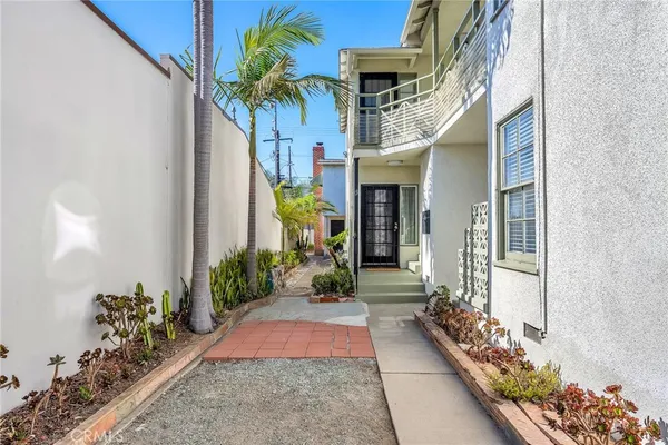 $1,750,000 | 2363 Torrance Boulevard, Torrance, CA 90501