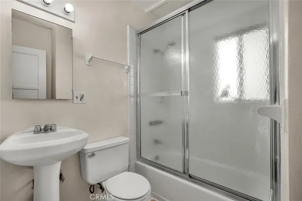 $1,750,000 | 2363 Torrance Boulevard, Torrance, CA 90501