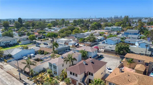 $1,750,000 | 2363 Torrance Boulevard, Torrance, CA 90501