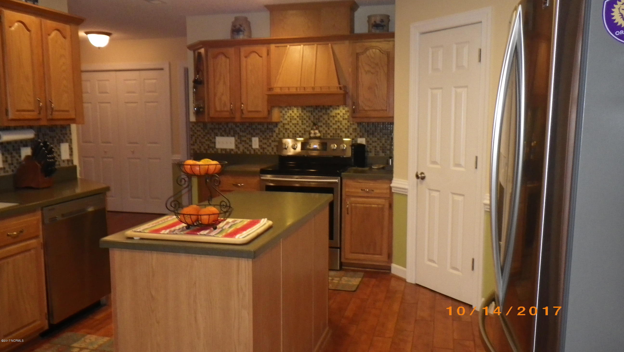 1247 North Bryan Road Jacksonville, NC 28546 - Photo 3 of 32 Kitchen