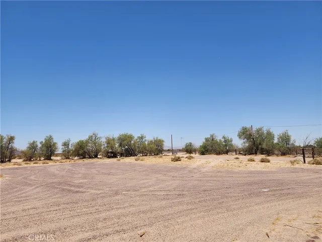 $200,000 | 31312 Fort Cady Road, Newberry Springs, CA 92365