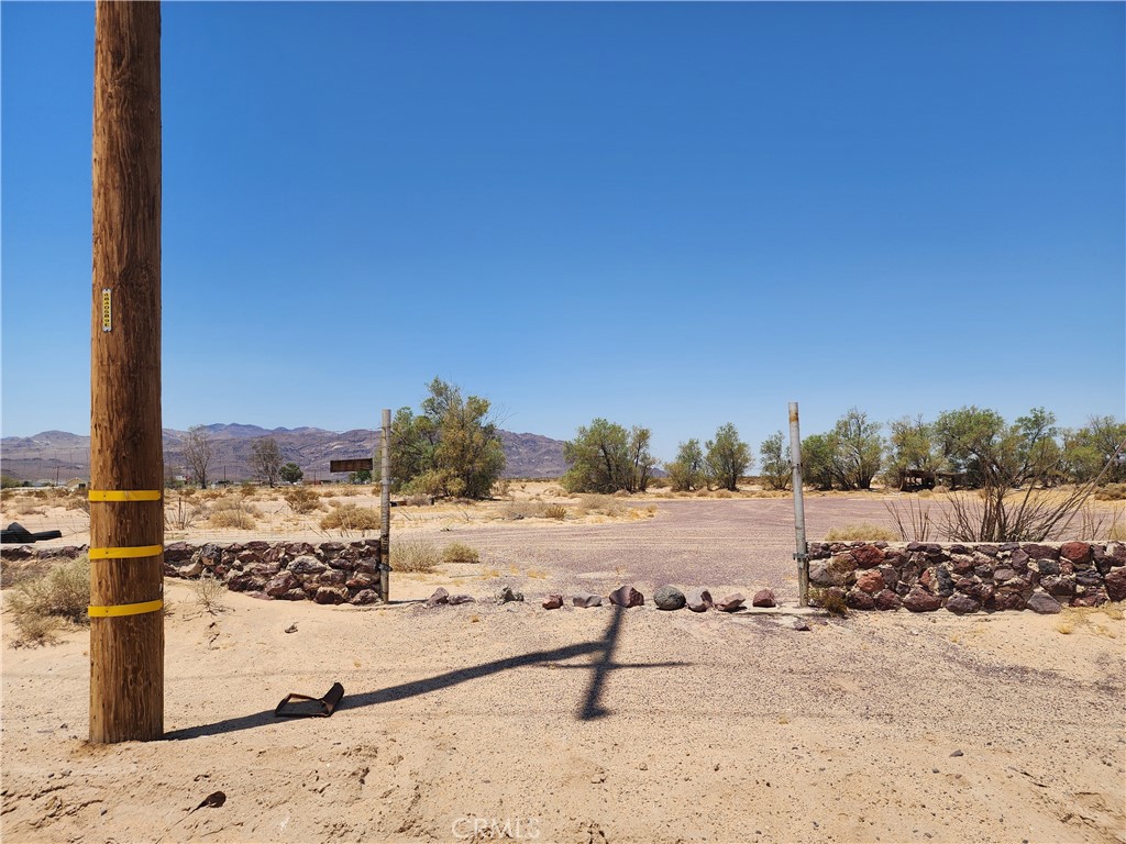 31312 Fort Cady Road Newberry Springs, CA 92365 - Photo 5 of 18