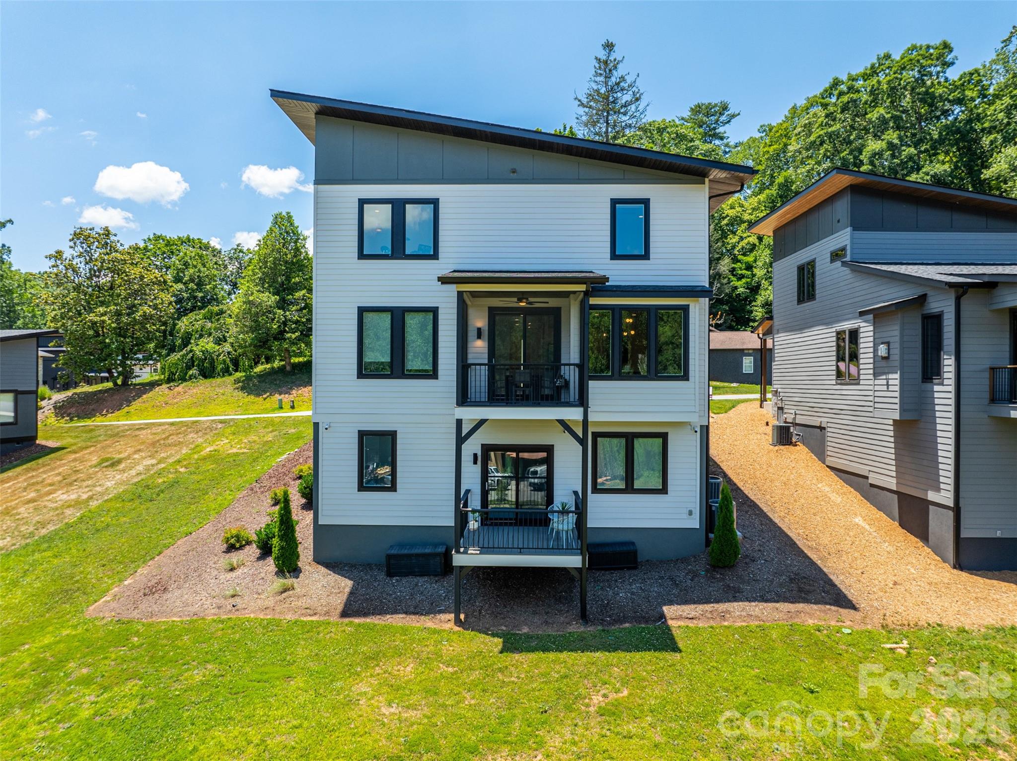 303 Iron Ridge Loop Asheville, NC 28806 - Photo 32 of 32 Gallery Image 32