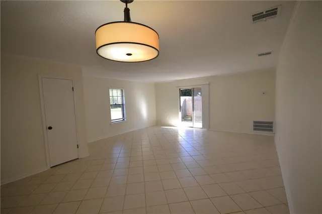 $1,450 | 1637 42nd Street, Unit A, Kenner, LA 70065