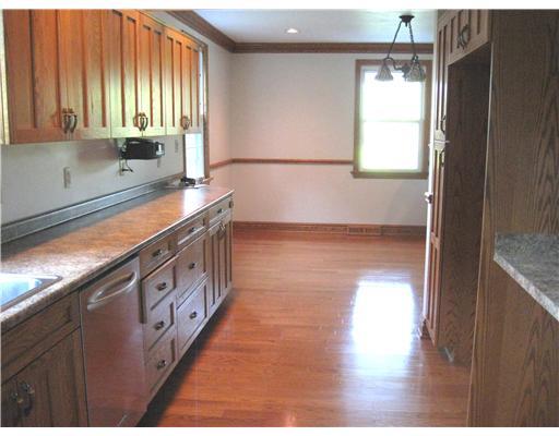 1828 Mayview Road Bridgeville, PA 15017 - Photo 4 of 14 Kitchen.
