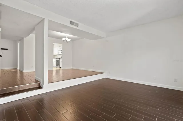 $1,750 | 200 St Andrews Boulevard, Unit 3301, Winter Park, FL 32792