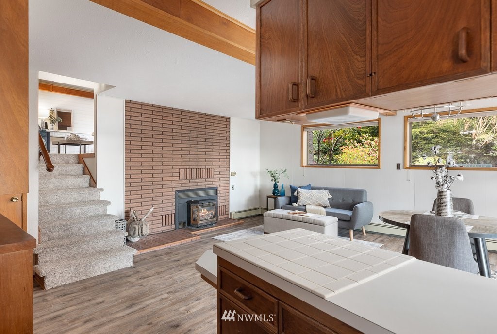 6907 Salmon Beach Road Anacortes, WA 98221 - Photo 12 of 40