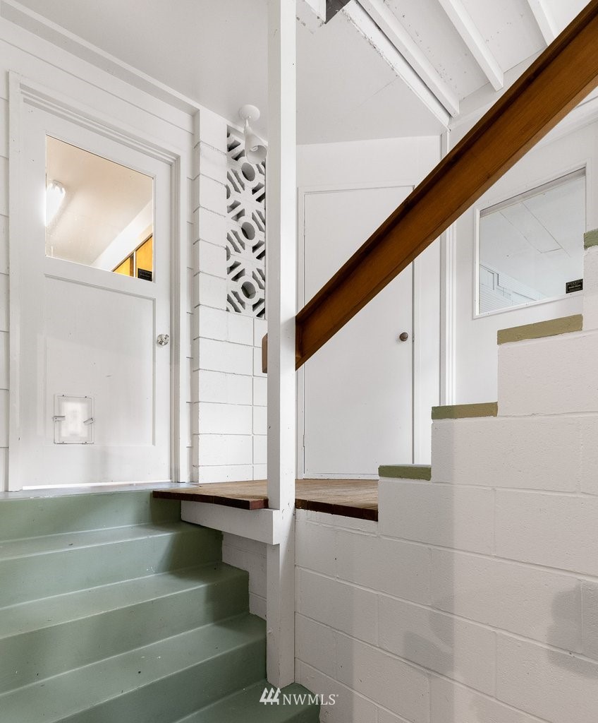 6907 Salmon Beach Road Anacortes, WA 98221 - Photo 25 of 40