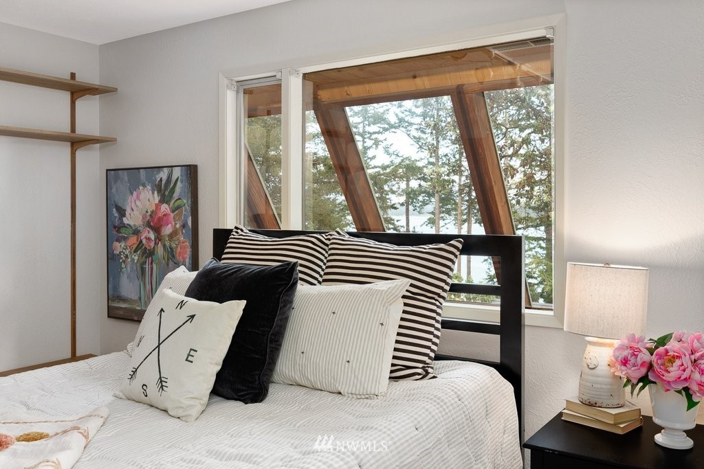 6907 Salmon Beach Road Anacortes, WA 98221 - Photo 27 of 40