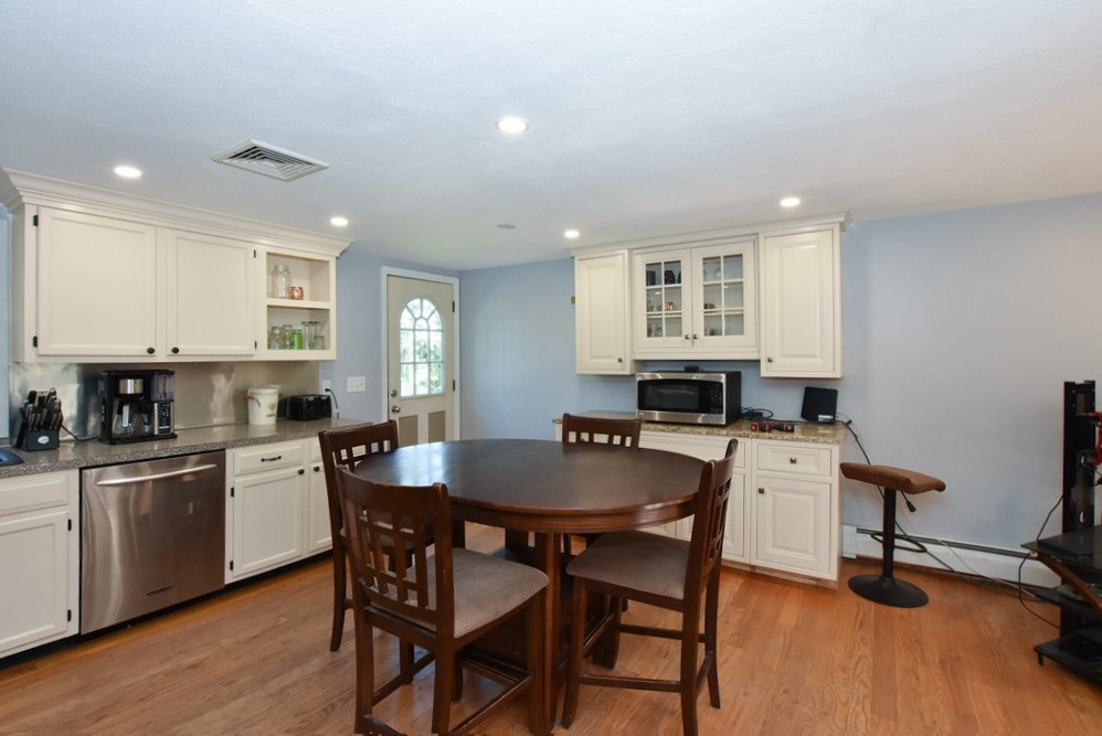 24 Read School House Road Coventry, RI 02816 - Photo 3 of 14