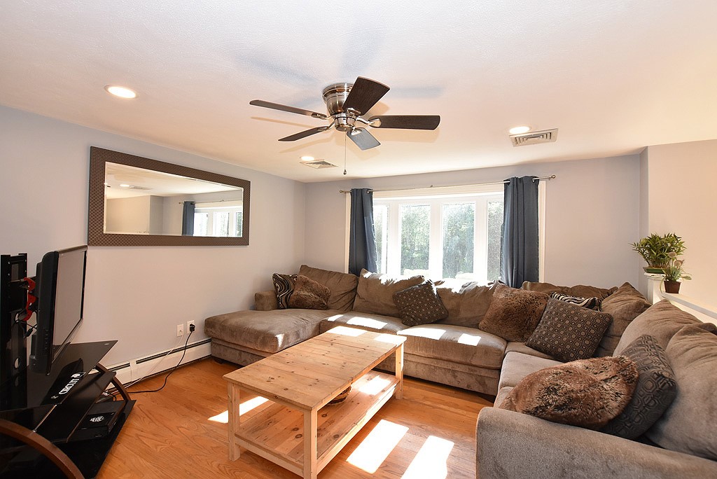 24 Read School House Road Coventry, RI 02816 - Photo 4 of 14