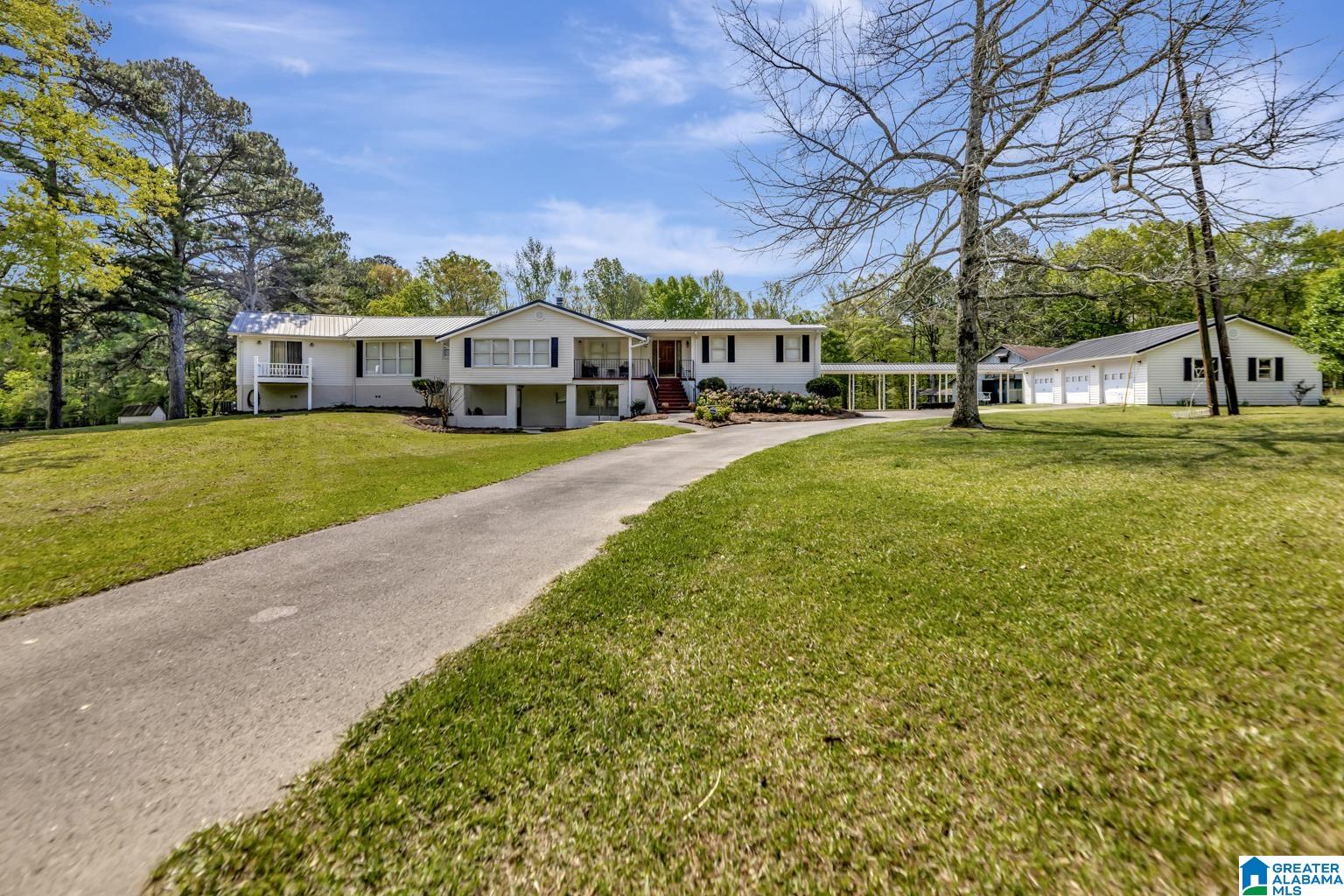 515 Hoyt Hill Road Ashville, AL 35953 - Photo 1 of 49