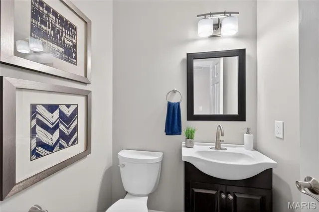 $595,000 | 219 Braddock Way, St. Peters, MO 63376