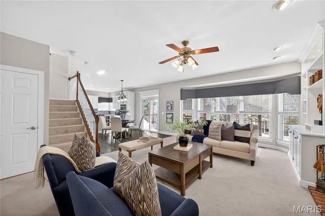 $595,000 | 219 Braddock Way, St. Peters, MO 63376