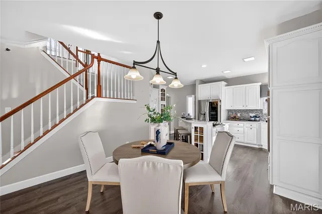 $595,000 | 219 Braddock Way, St. Peters, MO 63376