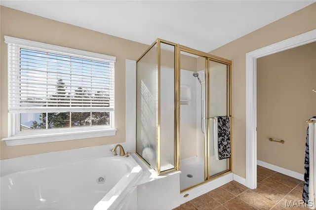 $595,000 | 219 Braddock Way, St. Peters, MO 63376