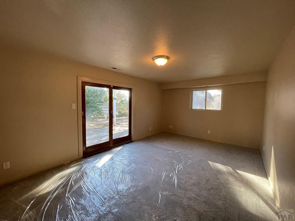 36 Scotland Road Pueblo, CO 81001 - Photo 10 of 27