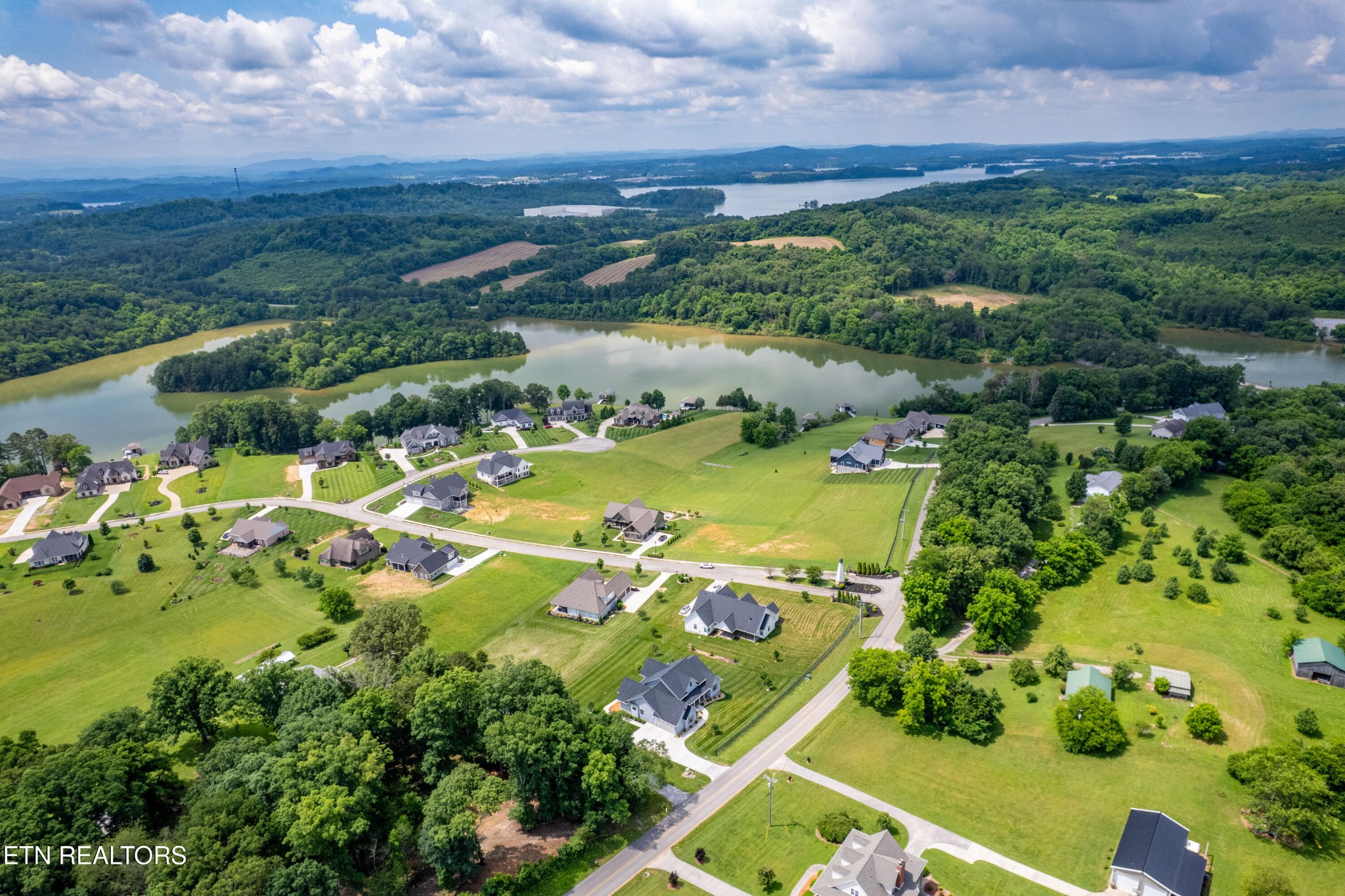 7791 Morganton Road Greenback, TN 37742 - Photo 48 of 53 a view of a garden with an ocean