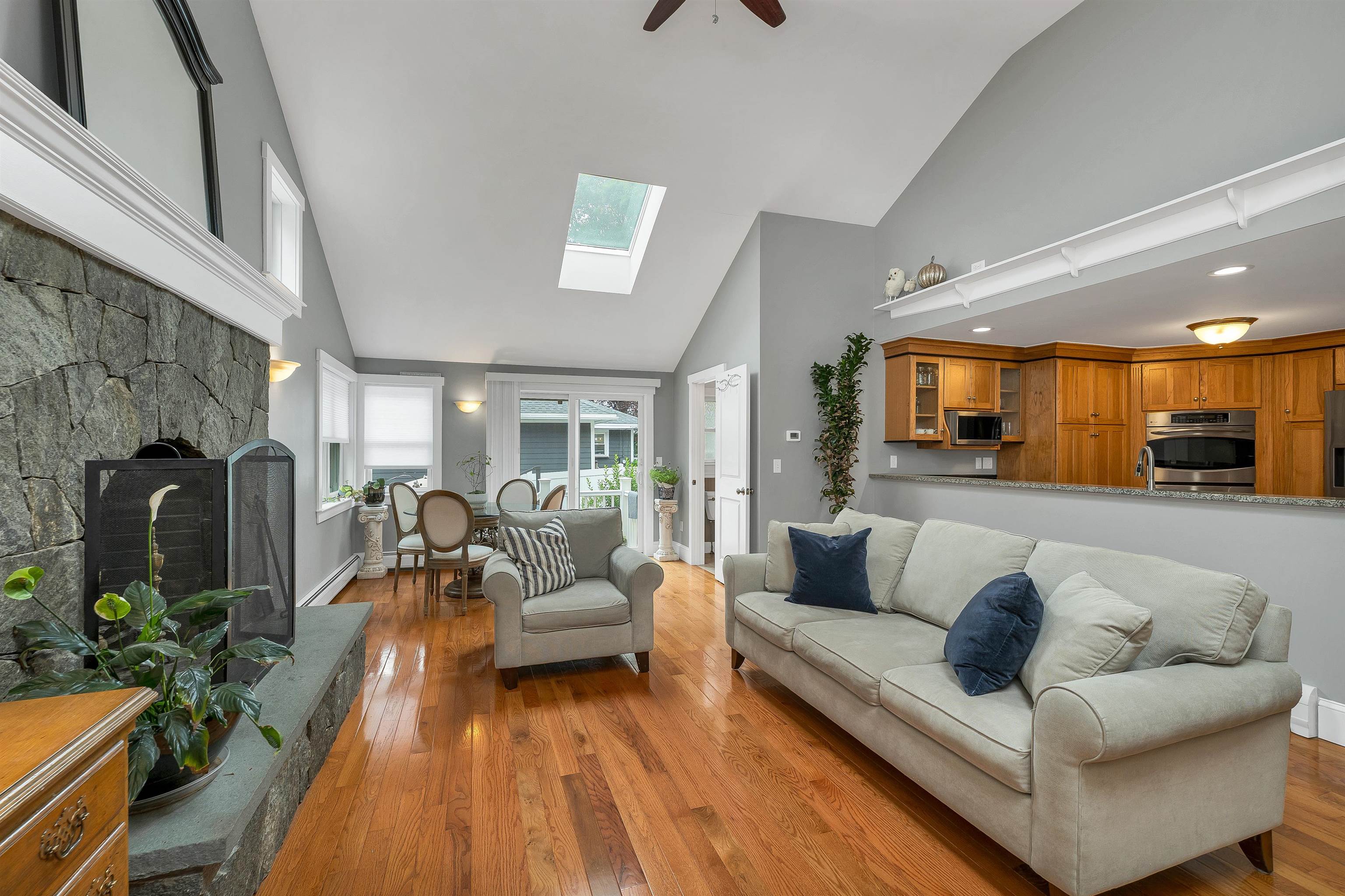 2007 Lafayette Road Portsmouth, NH 03801 - Photo 23 of 54