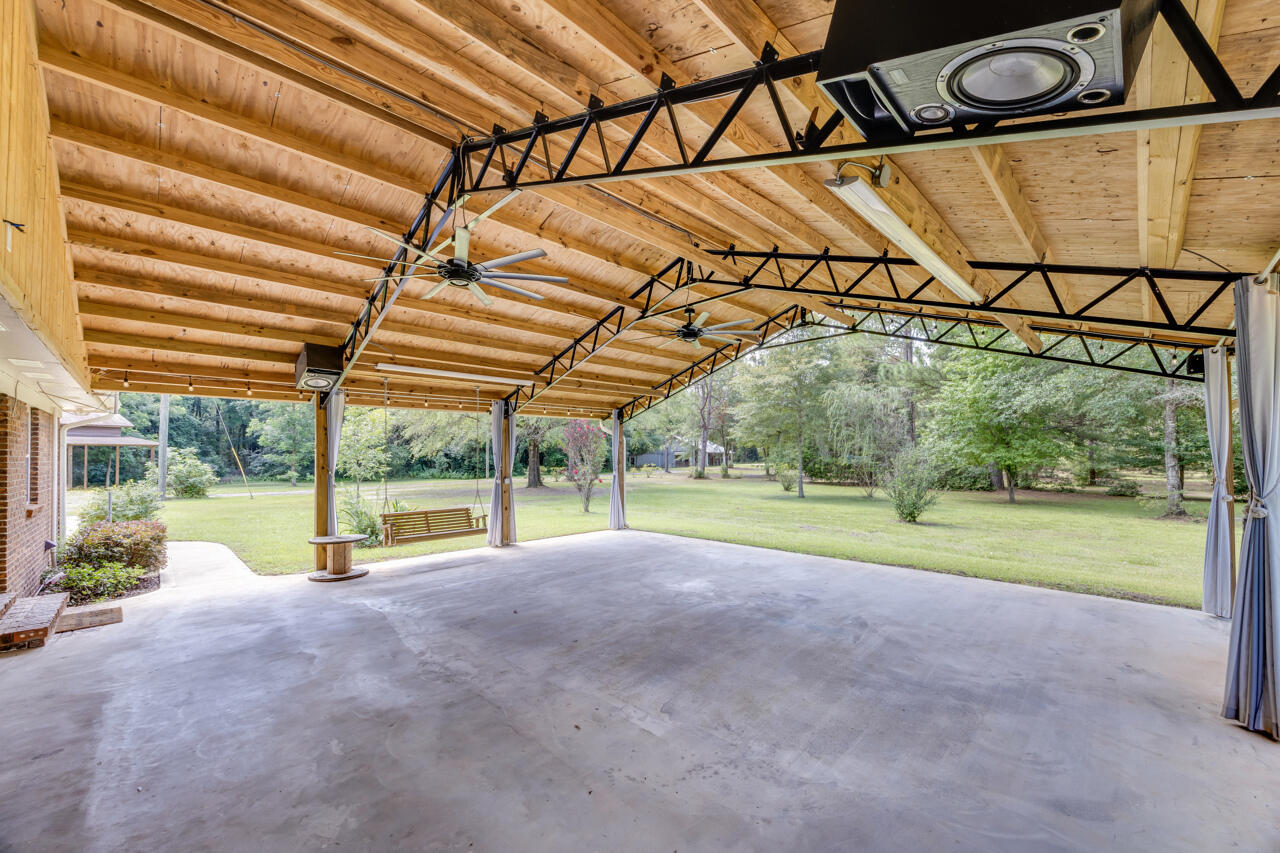 1318 John Riley Barnhill Road Baker, FL 32531 - Photo 38 of 40