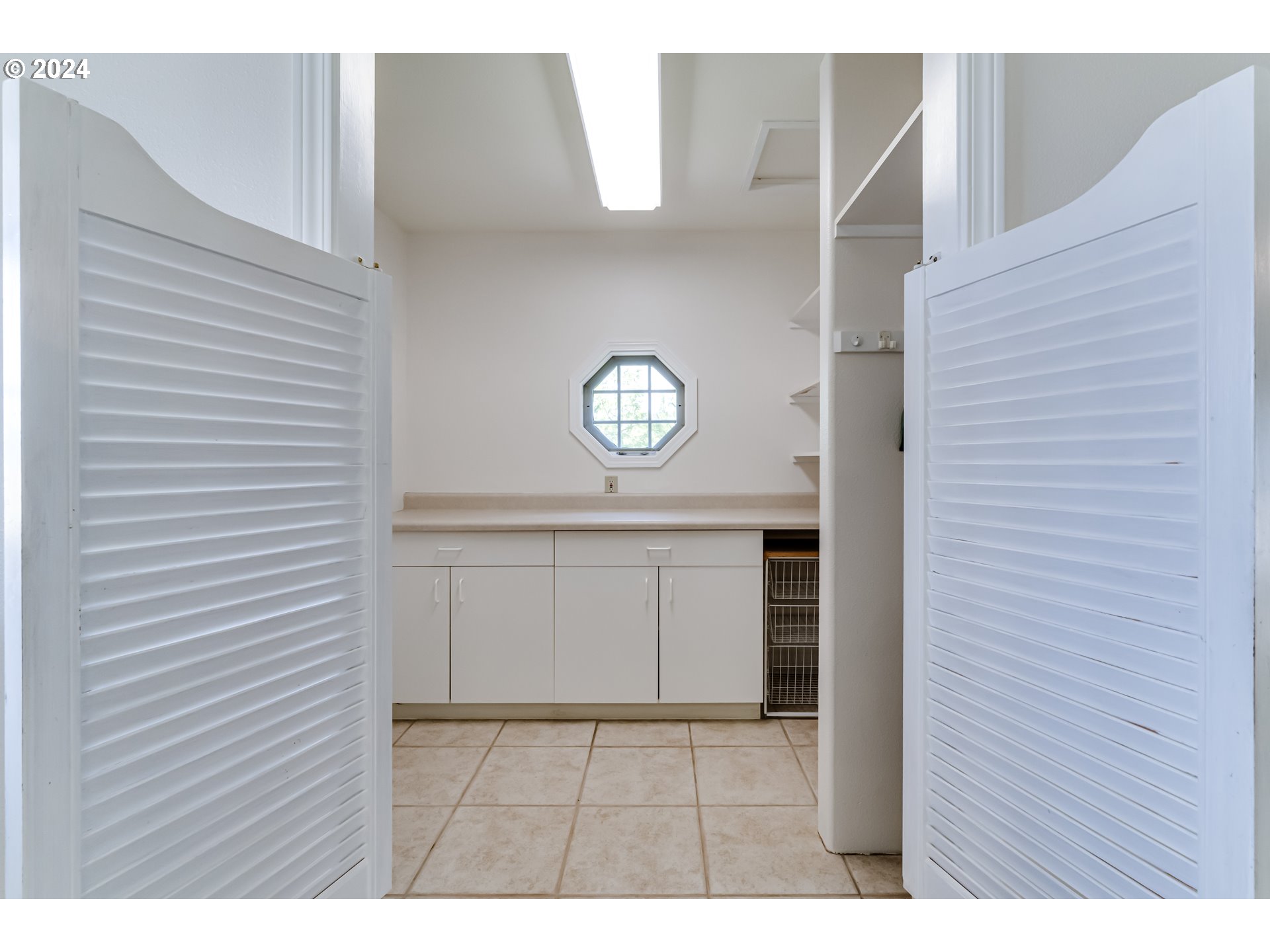 88645 Fisher Road Eugene, OR 97402 - Photo 17 of 46 Gallery Image 17