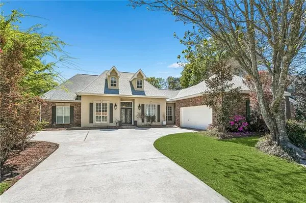 $629,000 | 511 River Oaks Drive, Covington, LA 70433