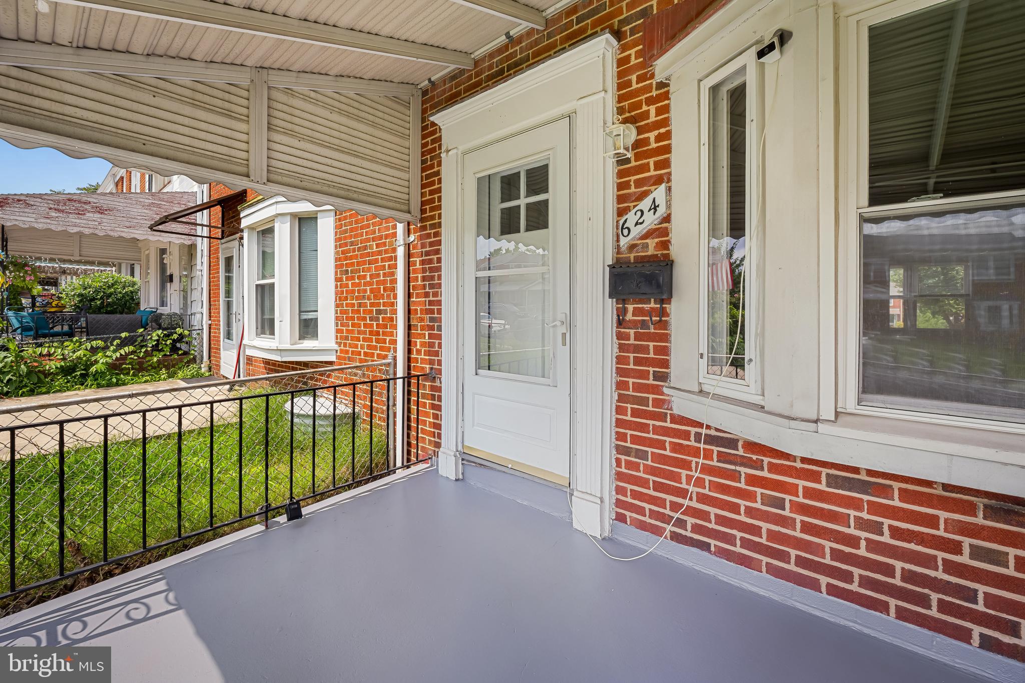 624 Dunwich Way Baltimore, MD 21221 - Photo 3 of 34 Gallery Image 3