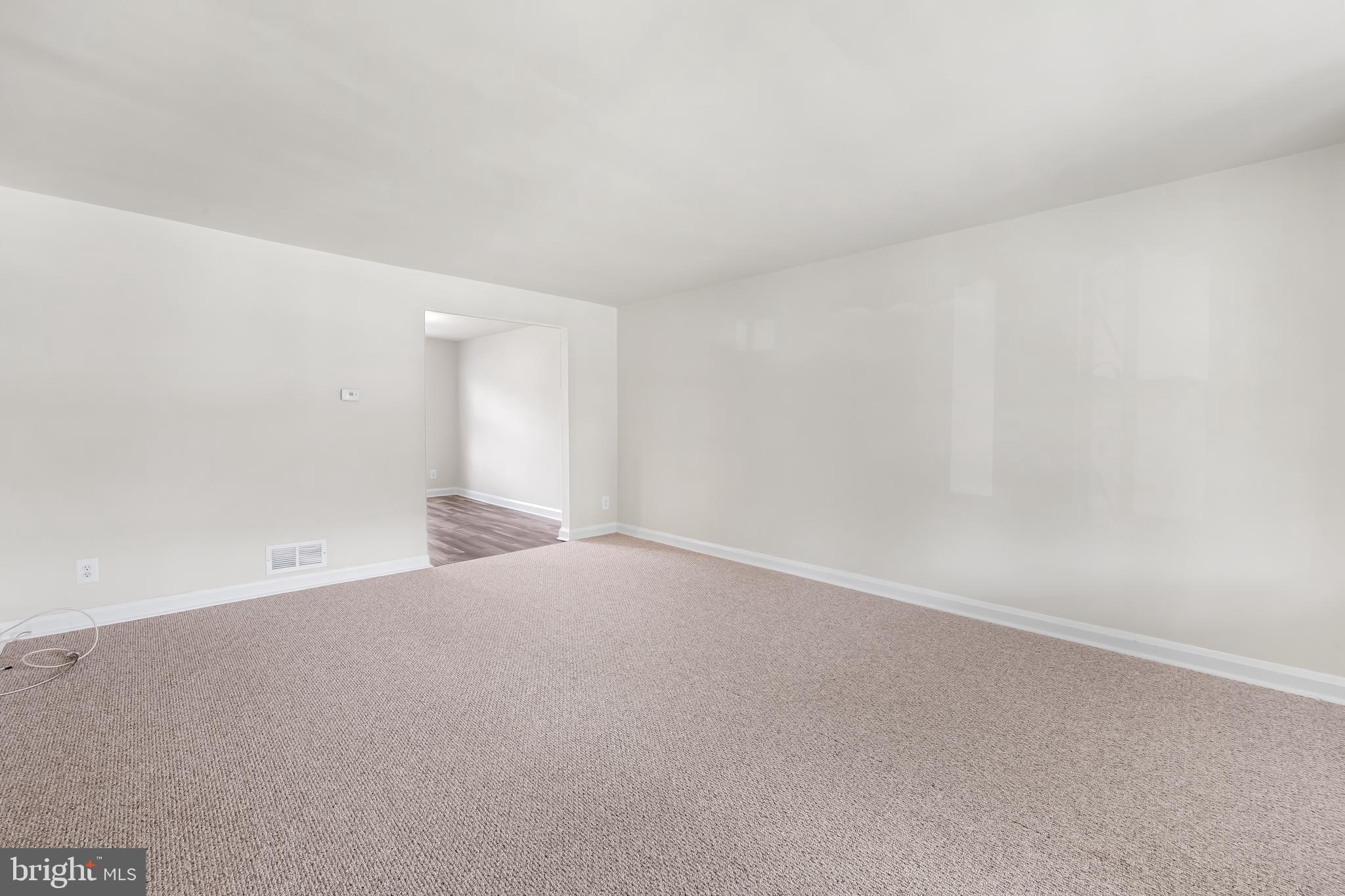 624 Dunwich Way Baltimore, MD 21221 - Photo 6 of 34 Gallery Image 6