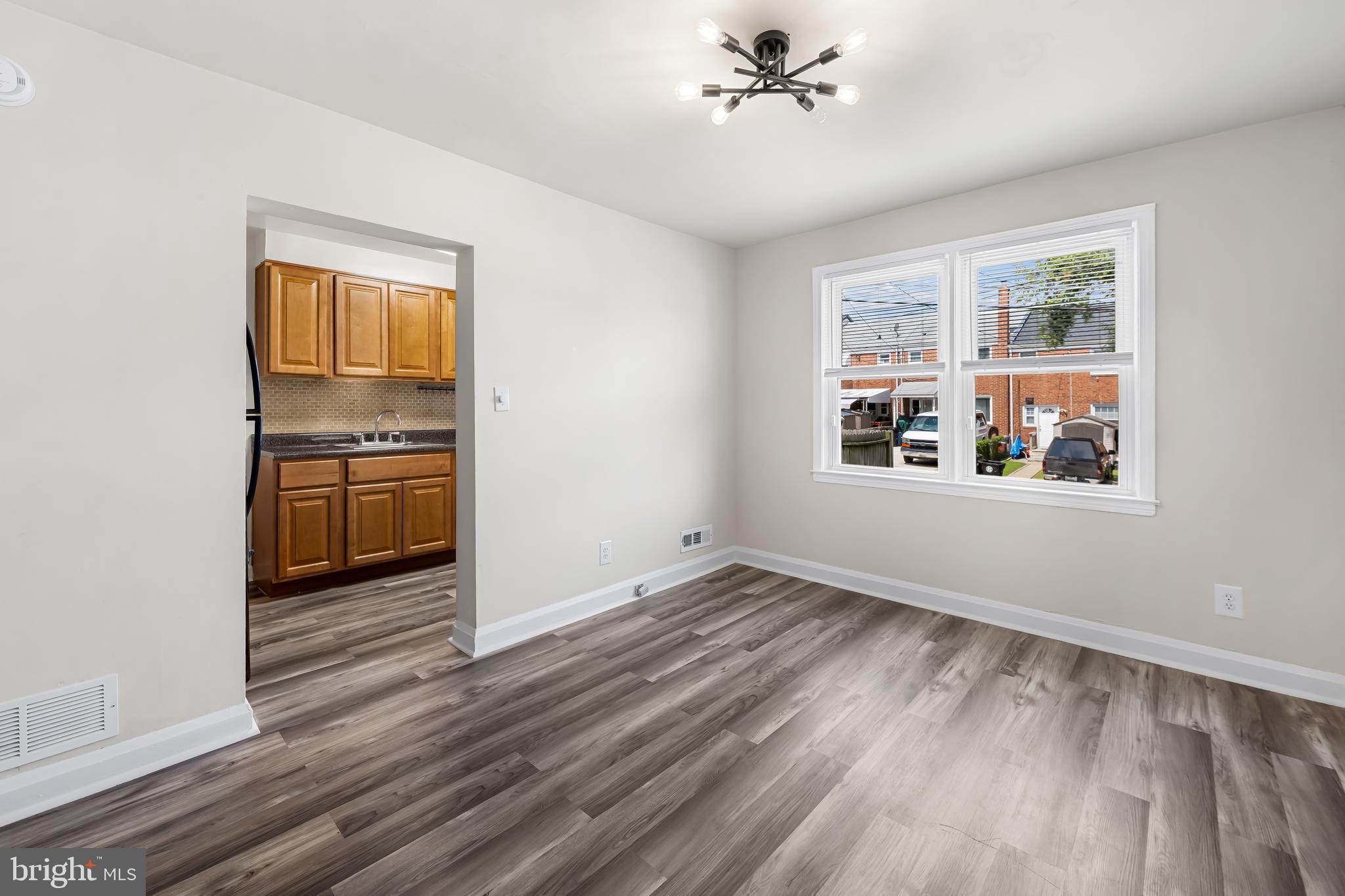 624 Dunwich Way Baltimore, MD 21221 - Photo 8 of 34 Gallery Image 8