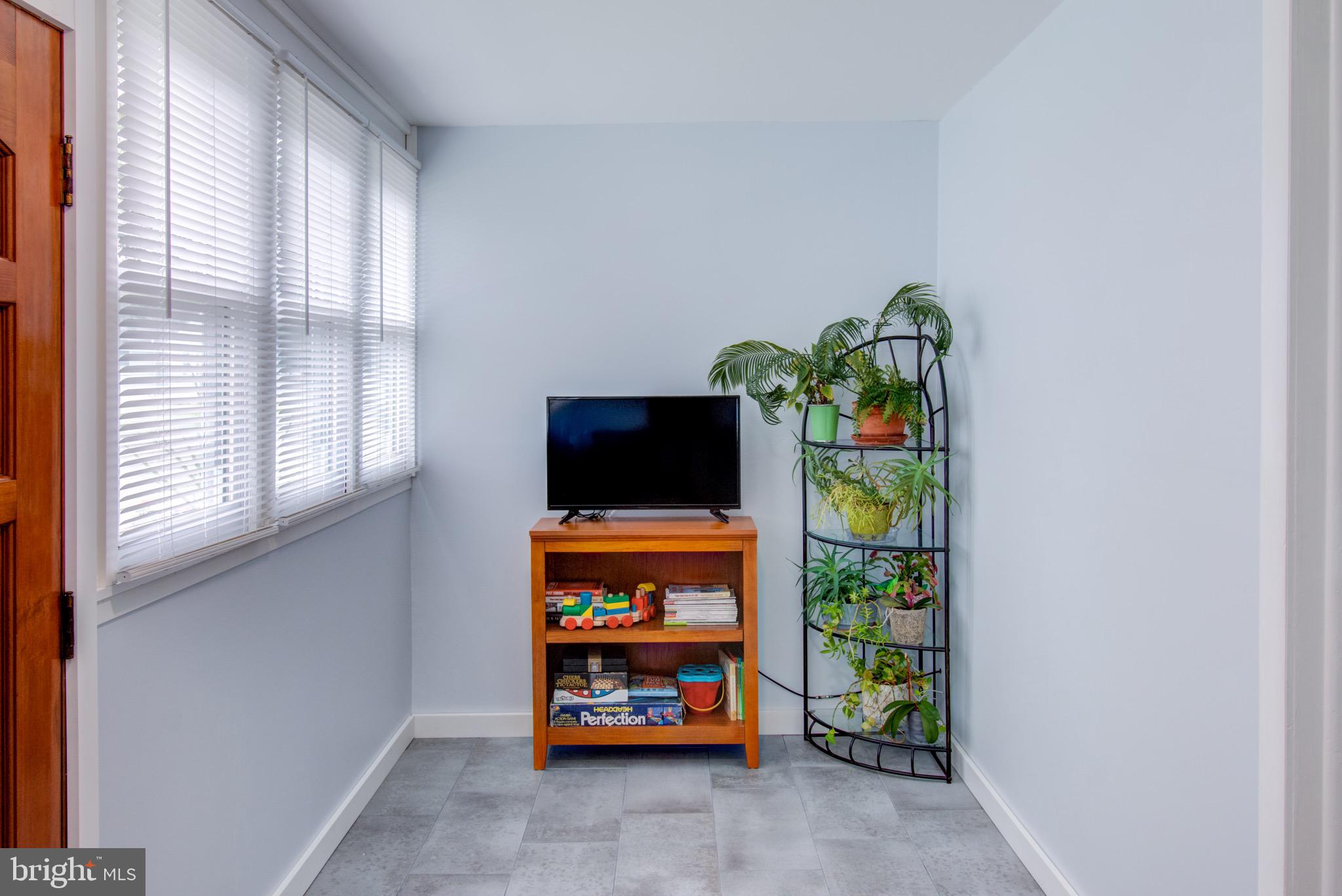 343 Rutgers Avenue Hamilton, NJ 08619 - Photo 17 of 32
