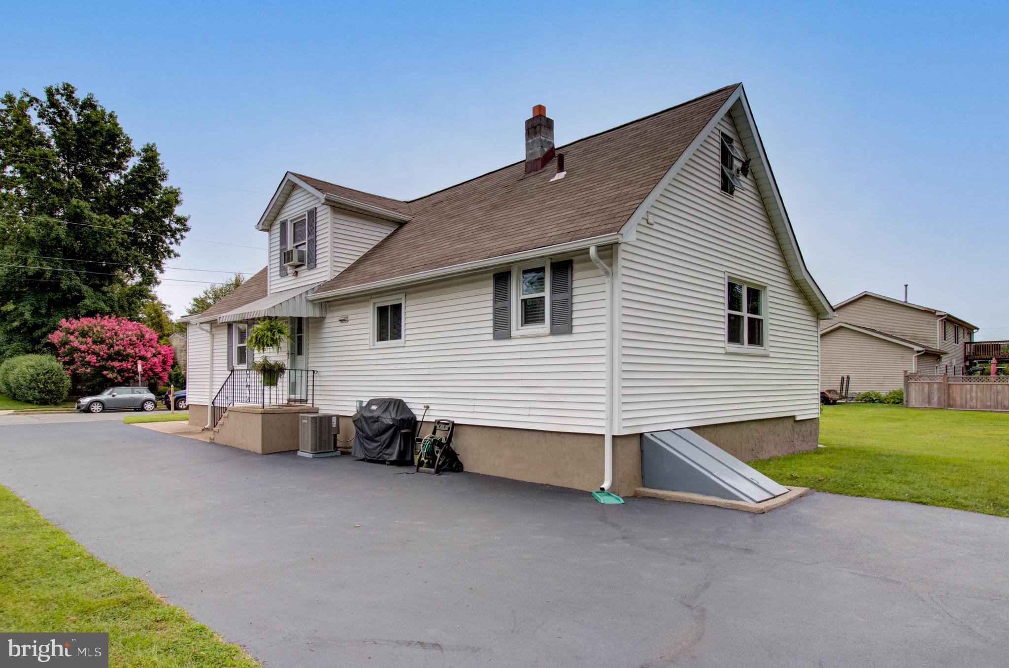 343 Rutgers Avenue Hamilton, NJ 08619 - Photo 30 of 32