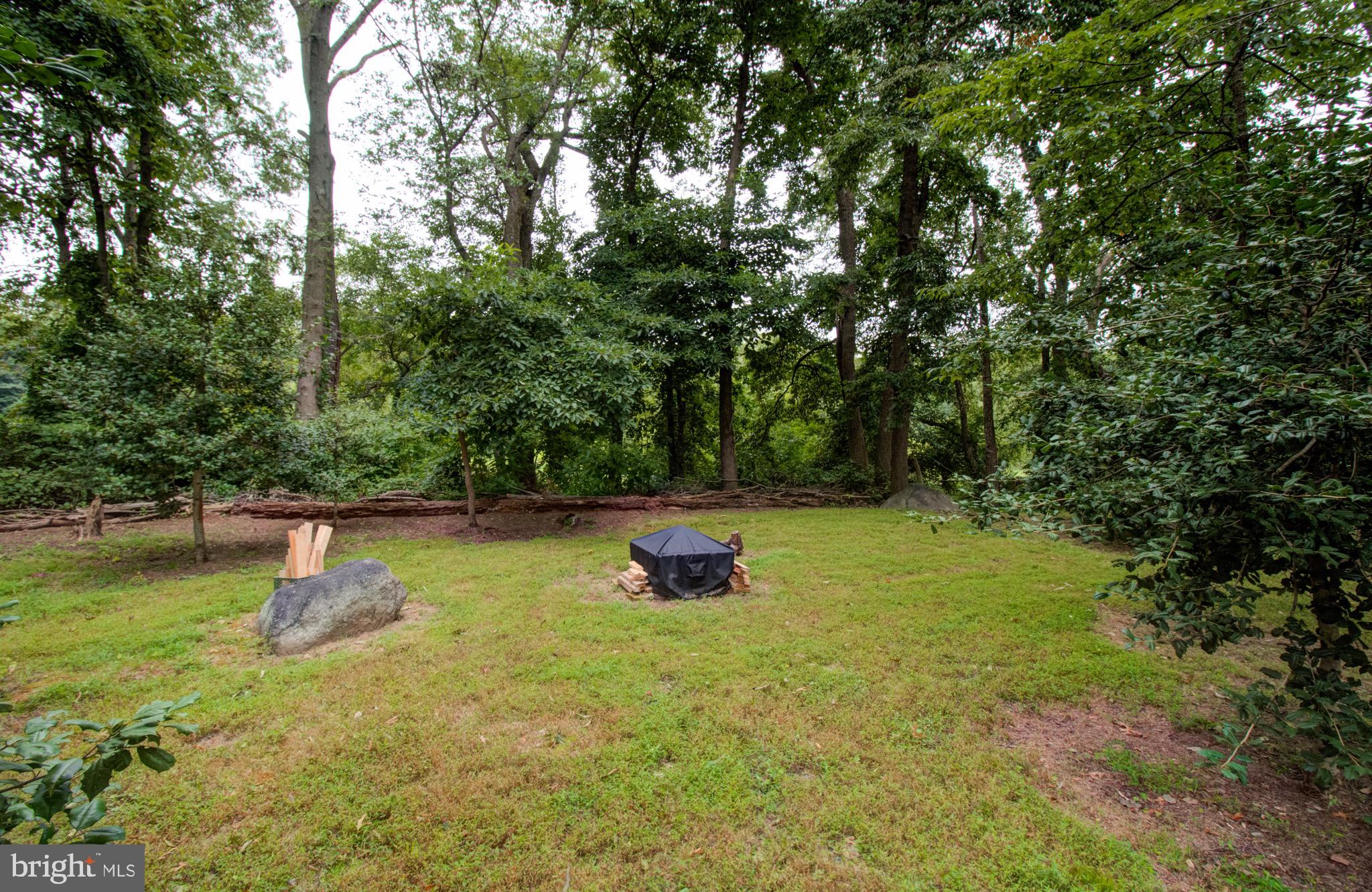 343 Rutgers Avenue Hamilton, NJ 08619 - Photo 32 of 32