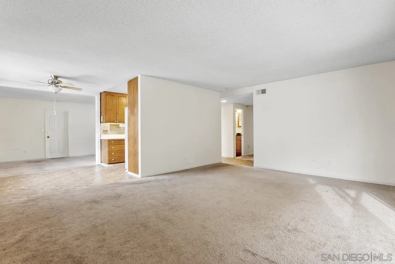 8715 Vista Del Verde El Cajon, CA 92021 - Photo 11 of 30 a view of an empty room