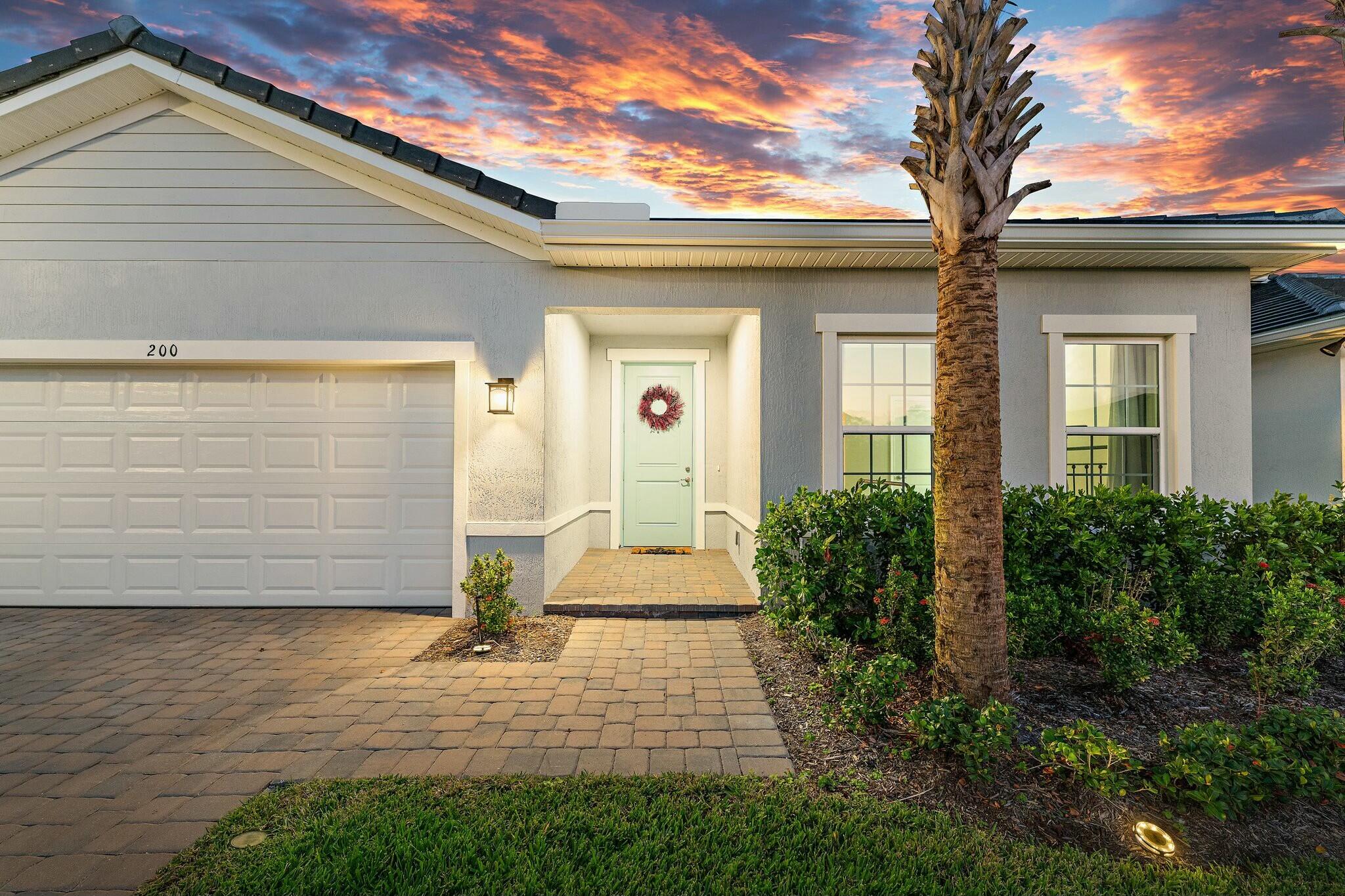 200 Southwest Pomeroy Street Stuart, FL 34997 - Photo 5 of 76 tempImageiqfWfR