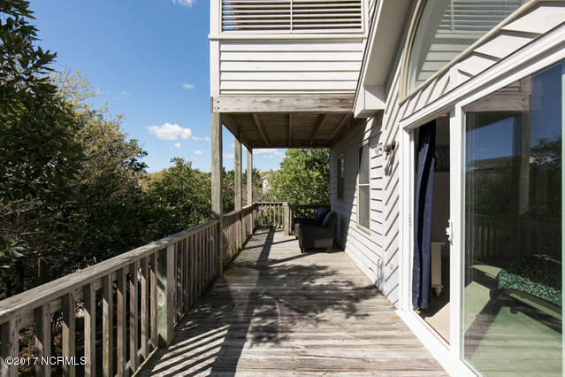 5 Shell Court Surf City, NC 28445 - Photo 14 of 28 master deck
