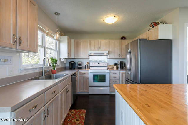 5 Shell Court Surf City, NC 28445 - Photo 9 of 28 kitchen 2