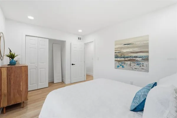 $3,400 | 2470 Del Rio Way, Dunedin, FL 34698