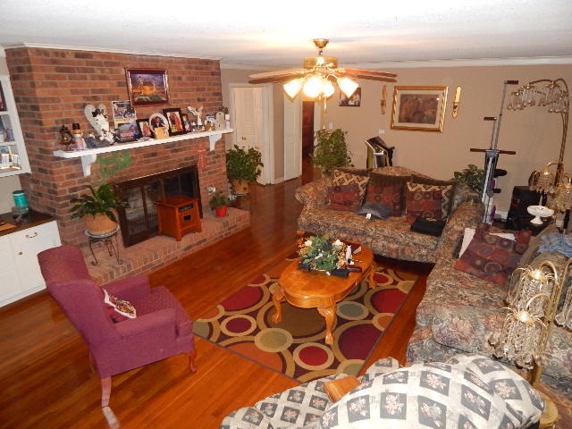 Gallery Image 7