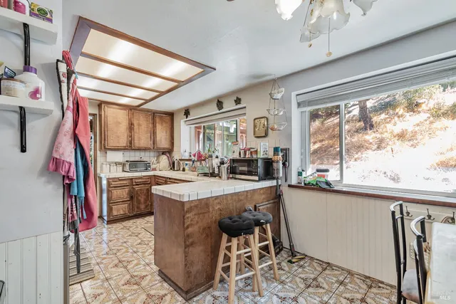 $879,000 | 3954 Holland Drive, Santa Rosa, CA 95404