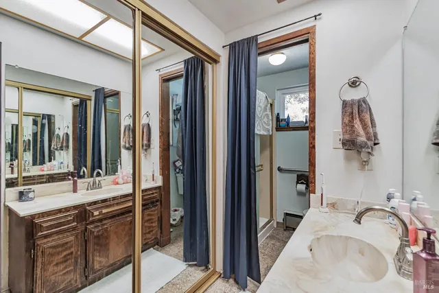 $879,000 | 3954 Holland Drive, Santa Rosa, CA 95404