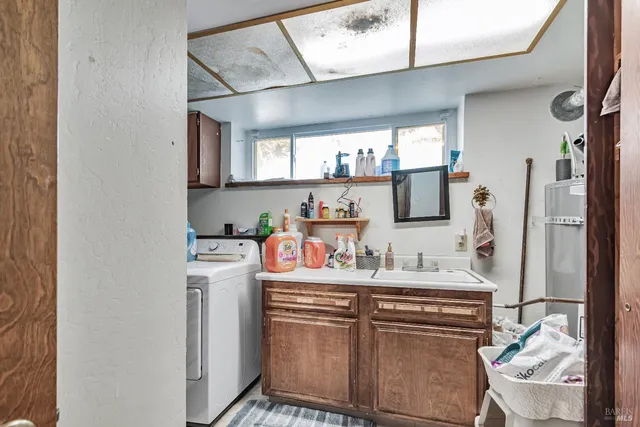 $879,000 | 3954 Holland Drive, Santa Rosa, CA 95404