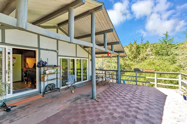 $879,000 | 3954 Holland Drive, Santa Rosa, CA 95404