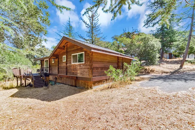 $879,000 | 3954 Holland Drive, Santa Rosa, CA 95404